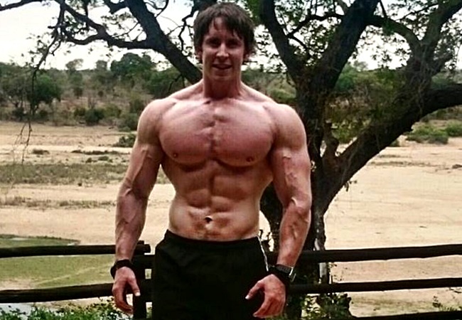 Chest And Shoulder Training With Jason Dunning