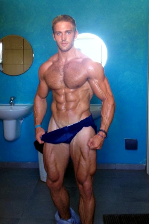 male Ripped V fitness model bodybuilder