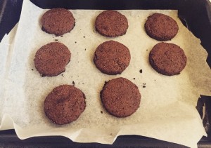 The Alternative 'Oreo' Recipe With Atkins Endulge Bars, AKA The MOREO!