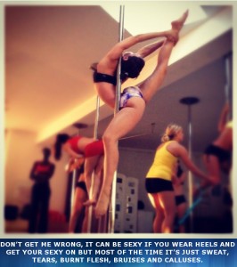 Fitnish.com Interview With French Pole Dancer And Flexibility instructor, Momo Power