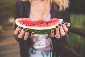 Healthy Eating 101: Three Top Tips For Avoiding Temptation