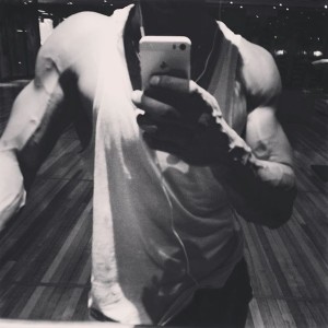 FitNish.com Interview With Calisthenics Enthusiast And RipCore Co Founder, Matt Curran