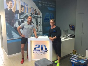 BODY 20 EMS (ELECTRO MUSCLE STIMULATION) TRAINING REVIEW AND INTERVIEW