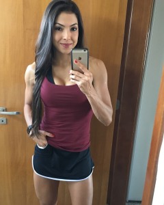 FitNish.com Interview With Brazilian Fitness Enthusiast, Taty Balduino