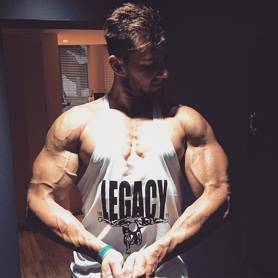 Arms And Abs With WFF Pro, Leandre Van Zyl