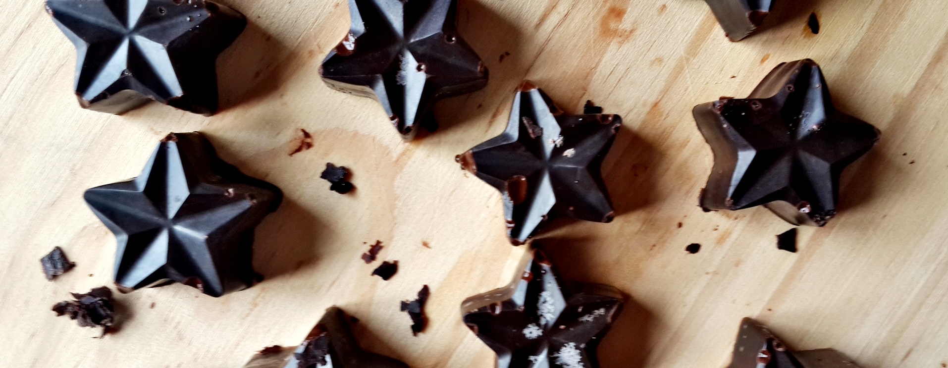 Home Made Chocolate With Coconut Oil! Chocolate Recipe