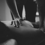 massage muscles