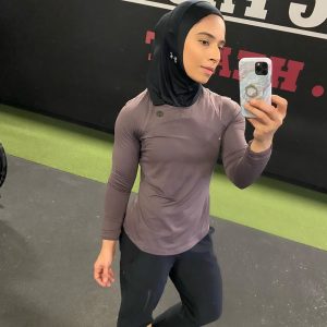 Personal Trainer And Under Armour Athlete, Saman Munir Motivation And Creative Workouts!