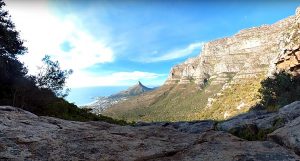 Kasteelspoort Hiking Trail Up To A CAVE! Cape Town Hikes