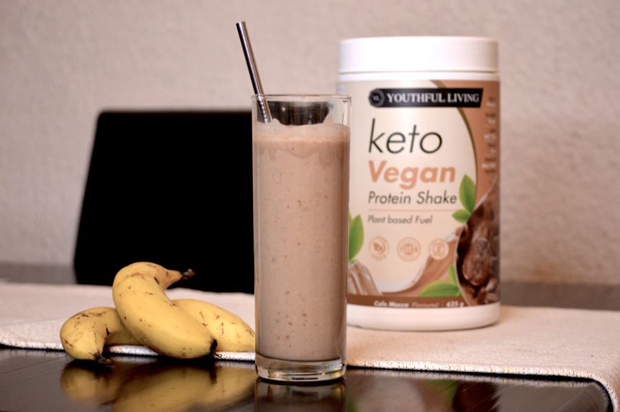 A Look At The Youthful Living Vegan Protein powder | Review